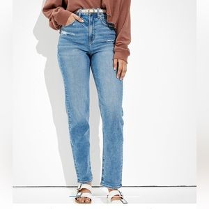 American Eagle Stretch Mom Straight Jean